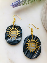 Cargar imagen en el visor de la galería, Stone Eyes