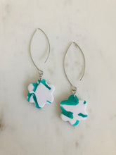 Cargar imagen en el visor de la galería, Aguamar Flower