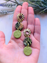 Cargar imagen en el visor de la galería, Green Dots