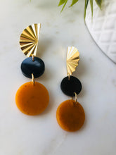 Cargar imagen en el visor de la galería, Amber Dots