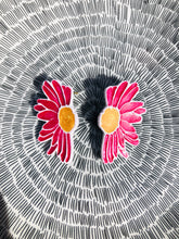 Cargar imagen en el visor de la galería, Pink Brillant Daisy
