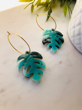 Cargar imagen en el visor de la galería, Turquoise Palms
